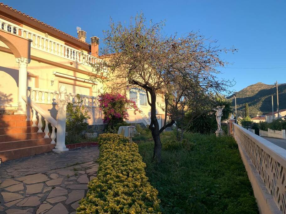 Villa Leo Con Vistas Al Mar Y Piscina Privada Rosas Exteriör bild